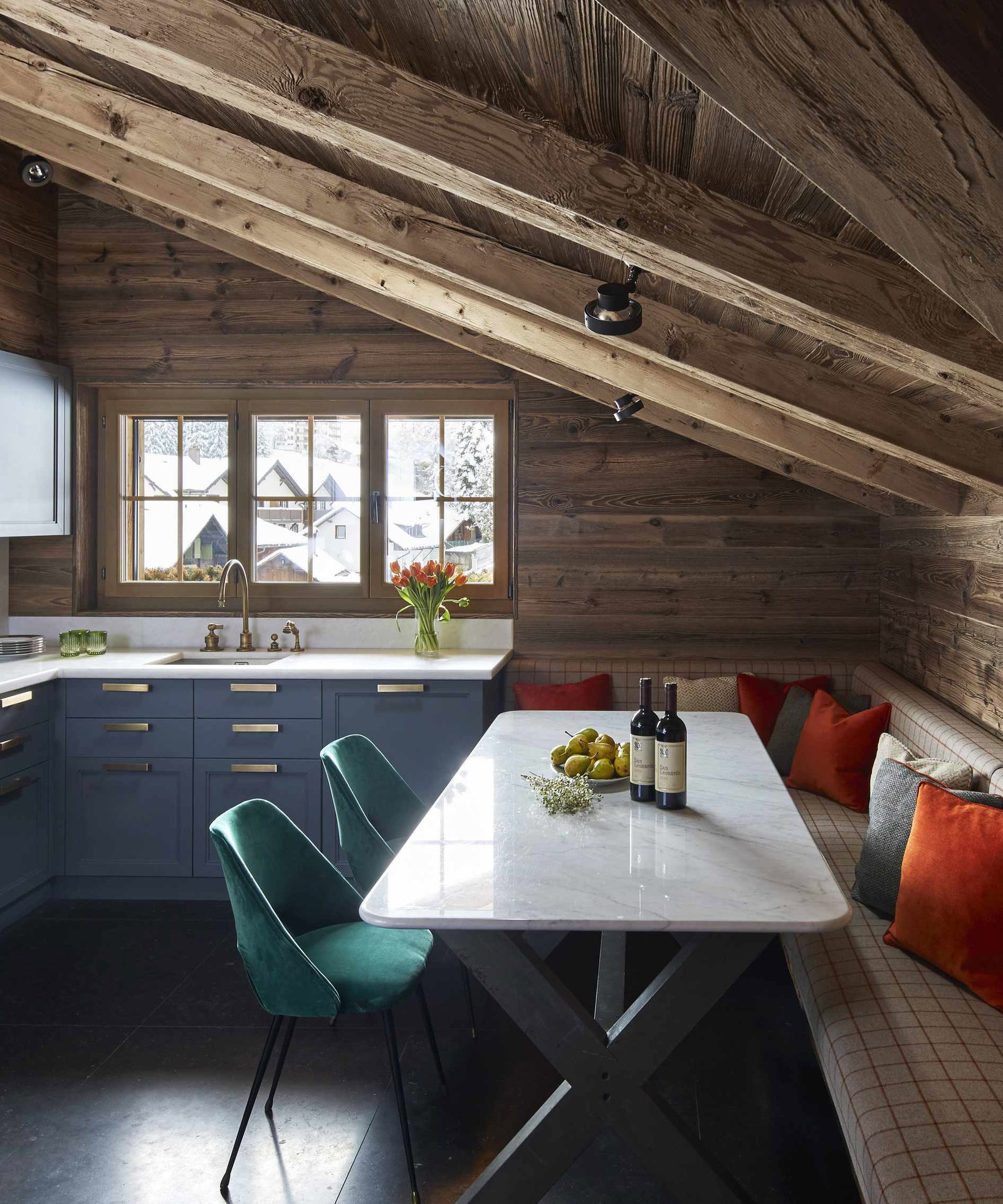 Chalet with Cabincore look