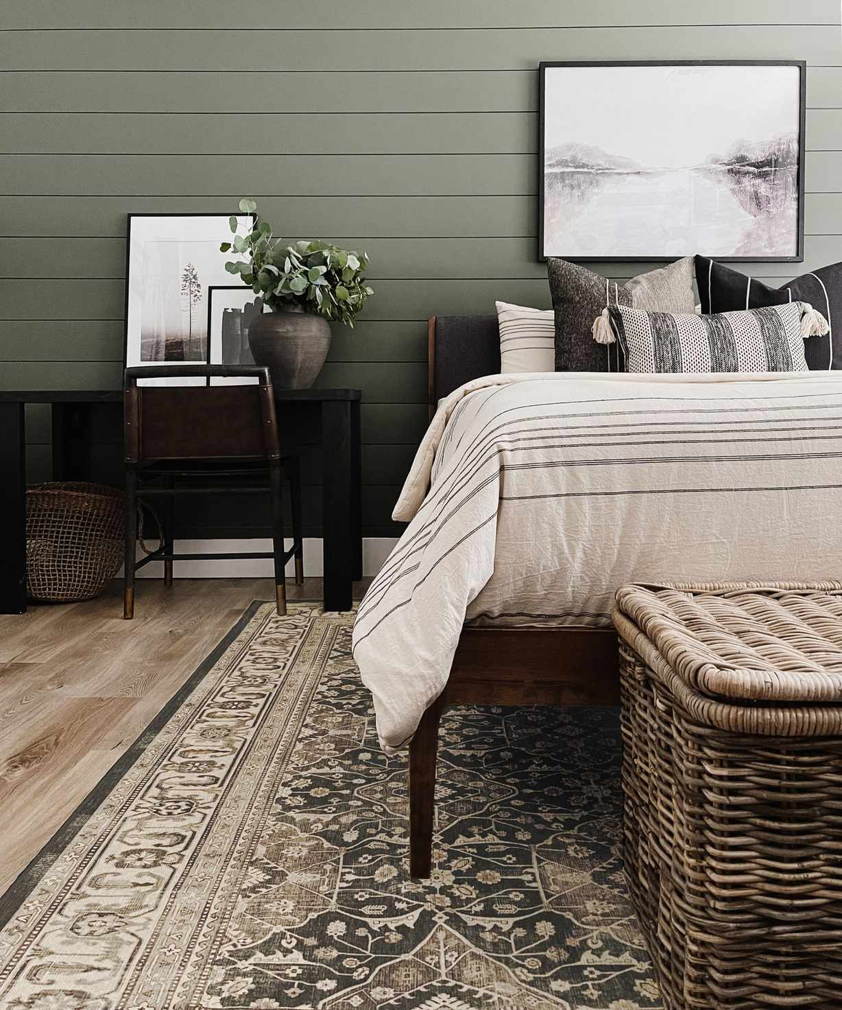 A ruggable rug in a bedroom