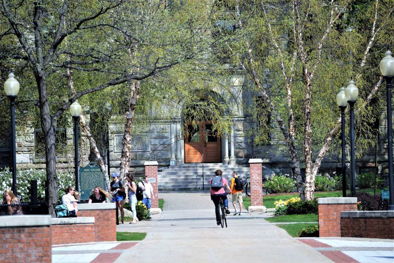 Student Loan Forgiveness Blocked: What Borrowers Should Do