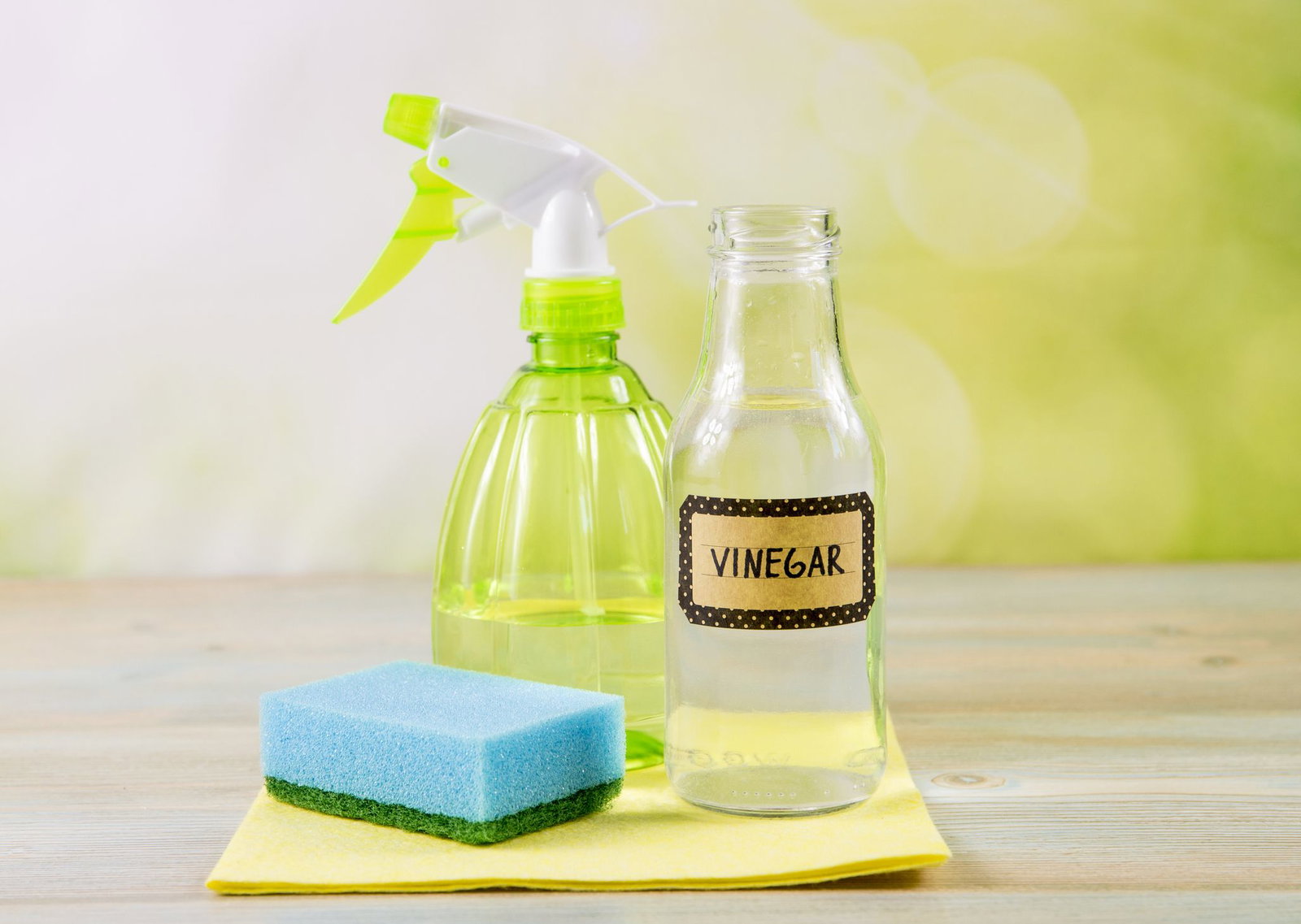 Cleaning with vinegar: 15 household jobs made easier