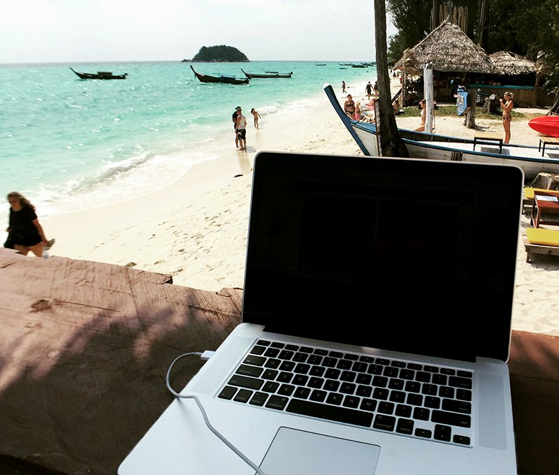 Life as a Location-Independent Entrepreneur - Travel Like Anna