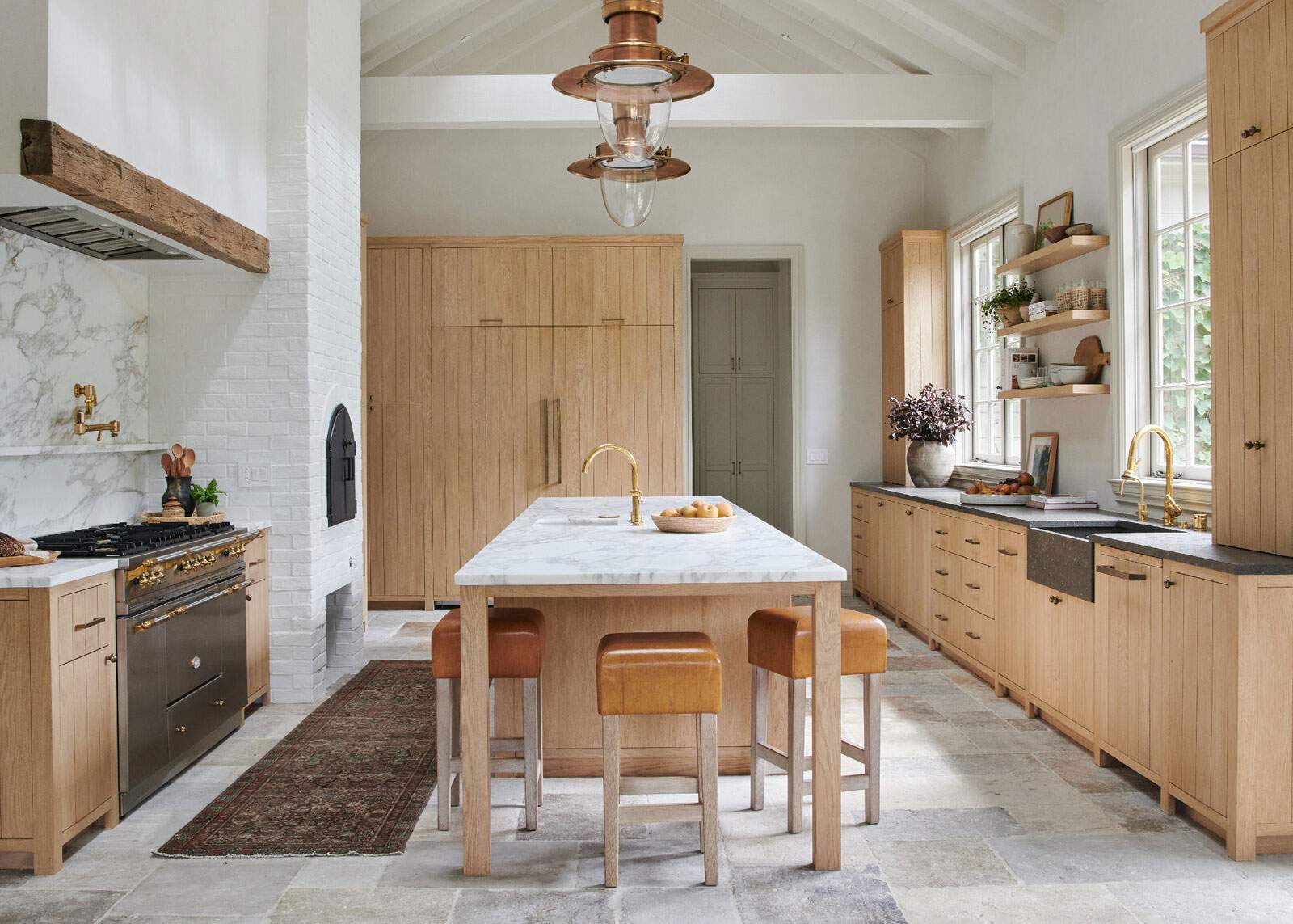 Farmhouse kitchen ideas